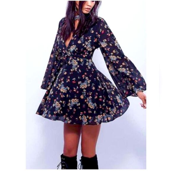 Free People Lilou Dress Small Black Floral Flowy Wrap Belted Mini Boho Fairycore - Picture 5 of 12